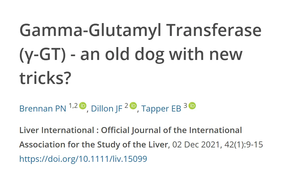 Referência da revisão sobre a gama glutamil transferase e os papéis dela além do fígado, com título, autores, revista e DOI